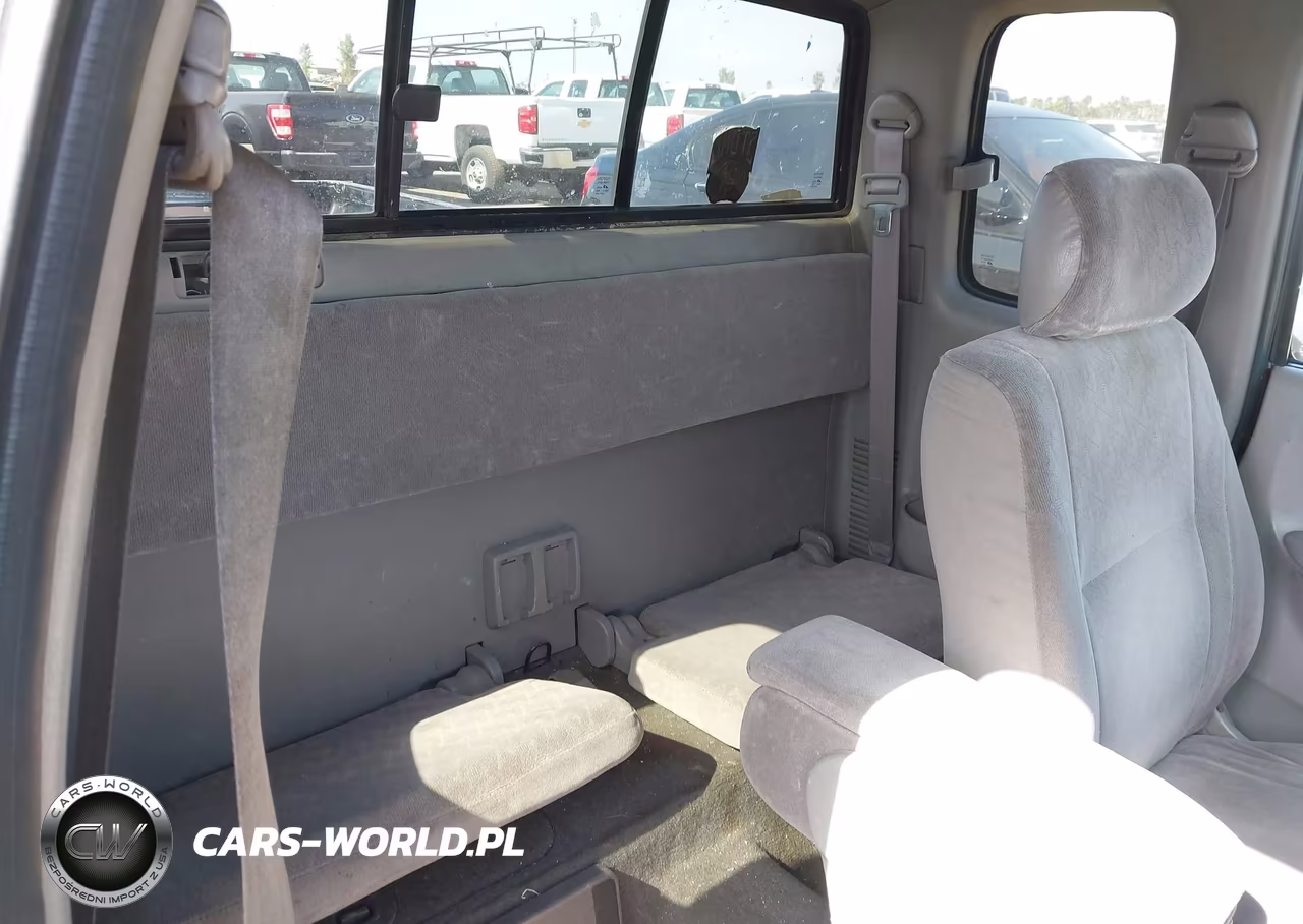 2001 Toyota Tacoma VIN:5TEVL52N21Z867677 - 8