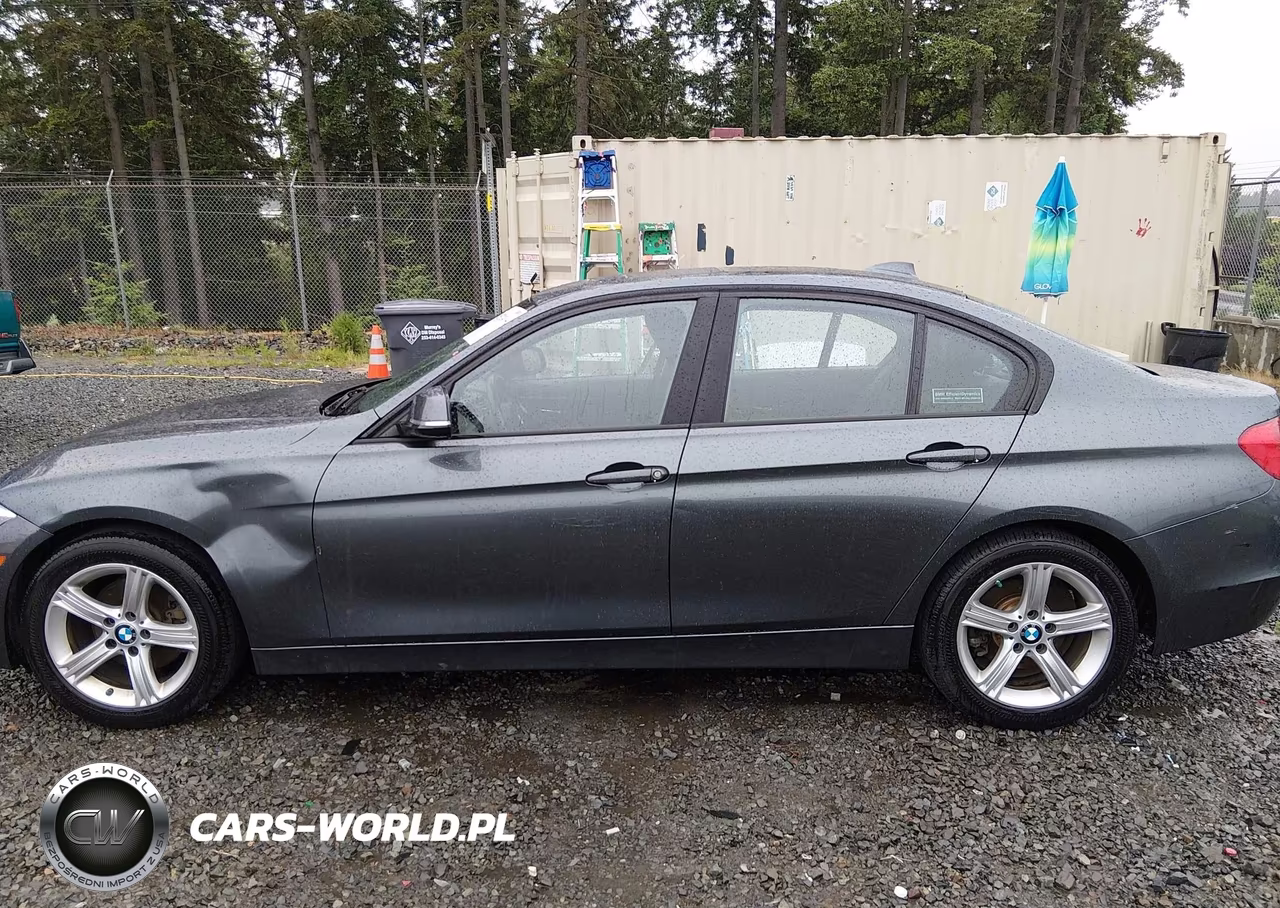 2015 BMW 328I xDrive VIN:WBA3B3G54FNR87950 - 14