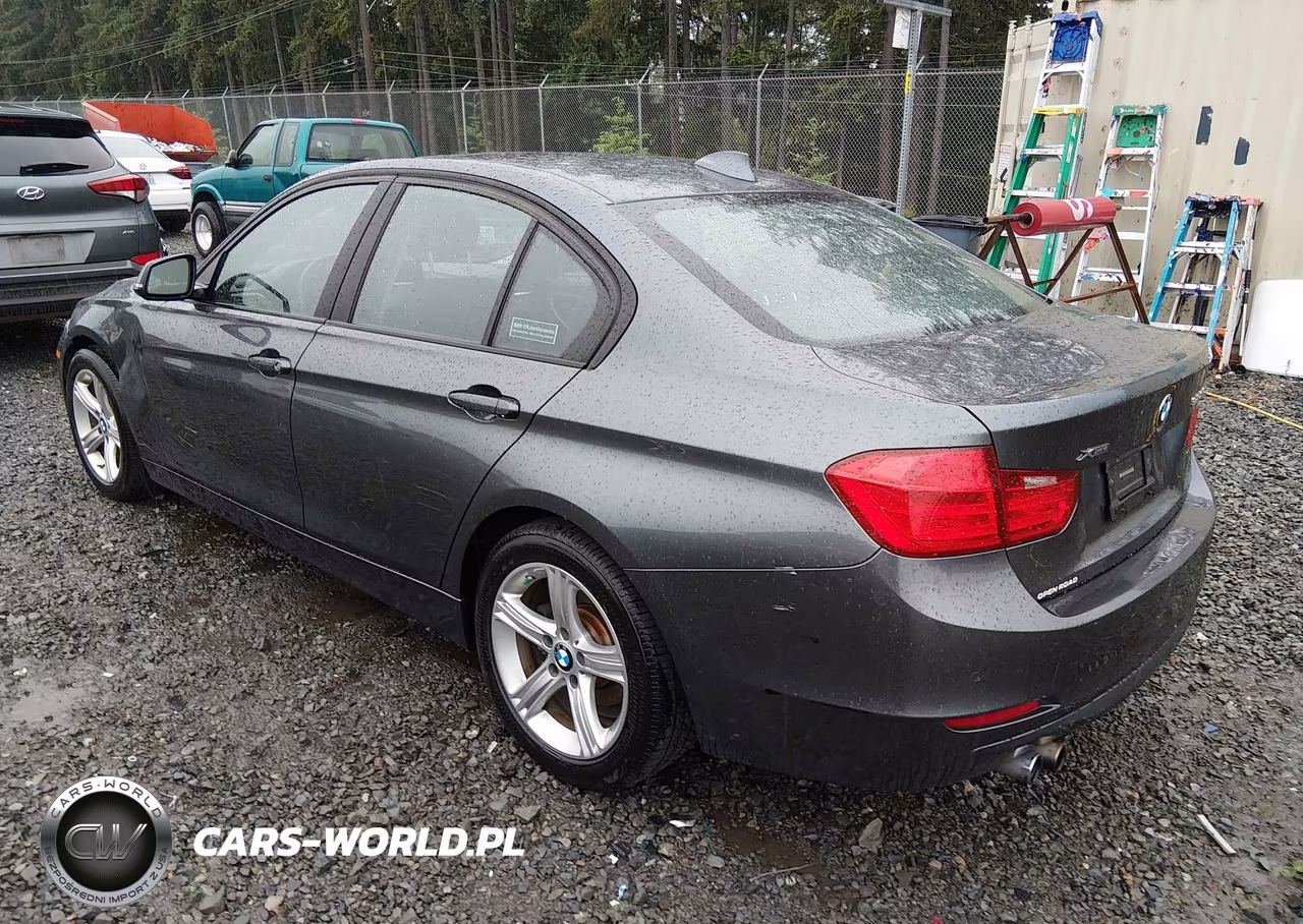 2015 BMW 328I xDrive VIN:WBA3B3G54FNR87950 - 3