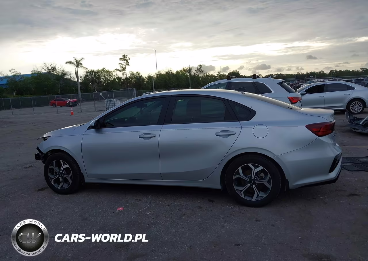 2021 Kia Forte Lxs VIN:3KPF24AD1ME344849 - 15