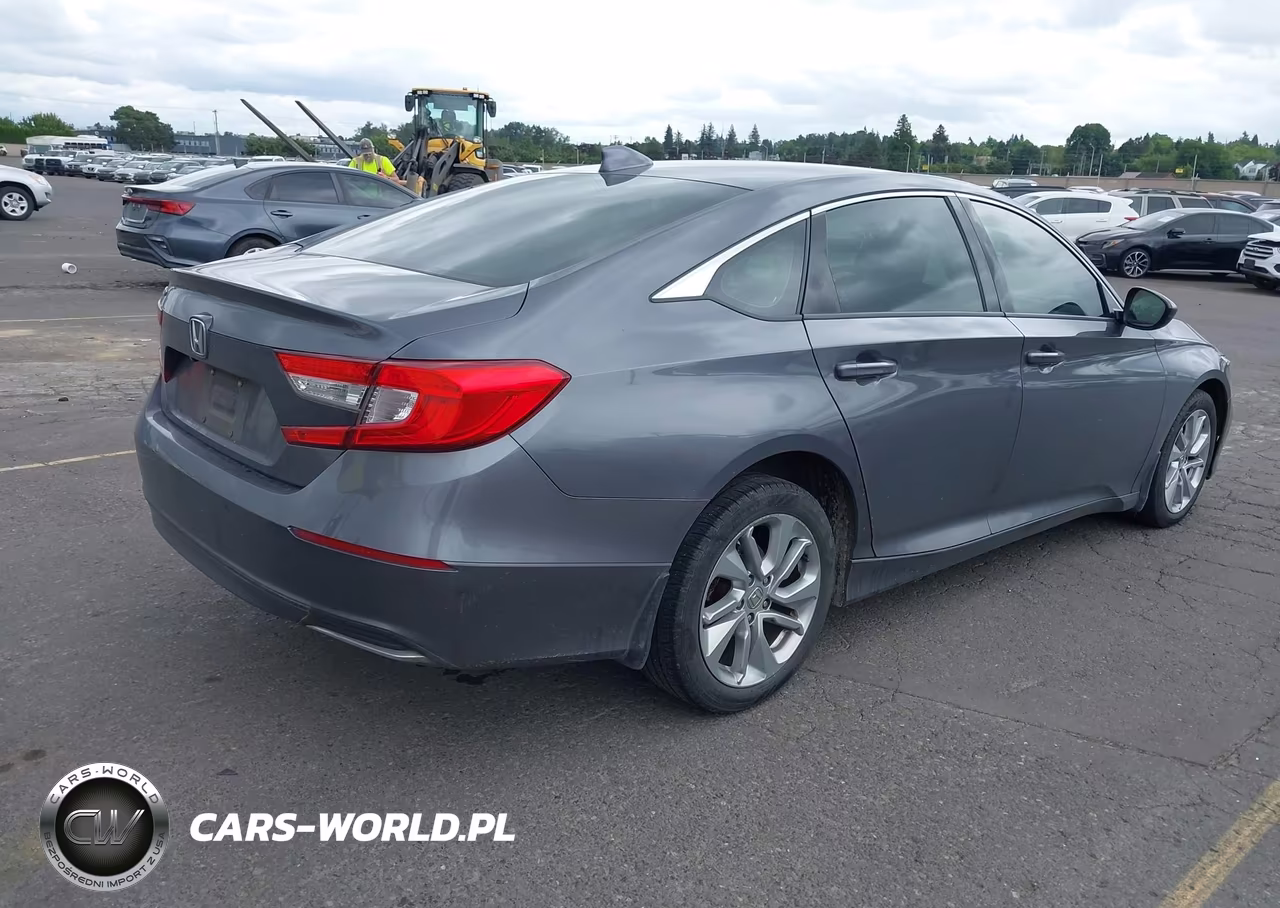 2018 Honda Accord Lx VIN:1HGCV1F19JA064412 - 4