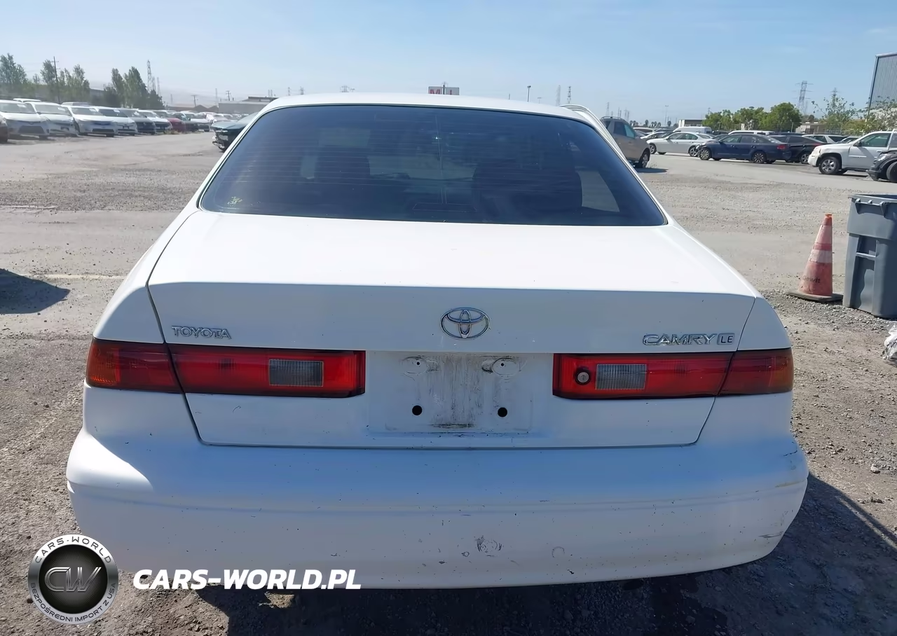 1999 Toyota Camry Le VIN:4T1BG22K0XU892392 - 16