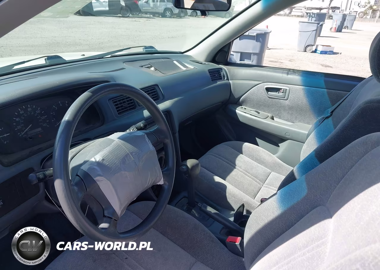 1999 Toyota Camry Le VIN:4T1BG22K0XU892392 - 5