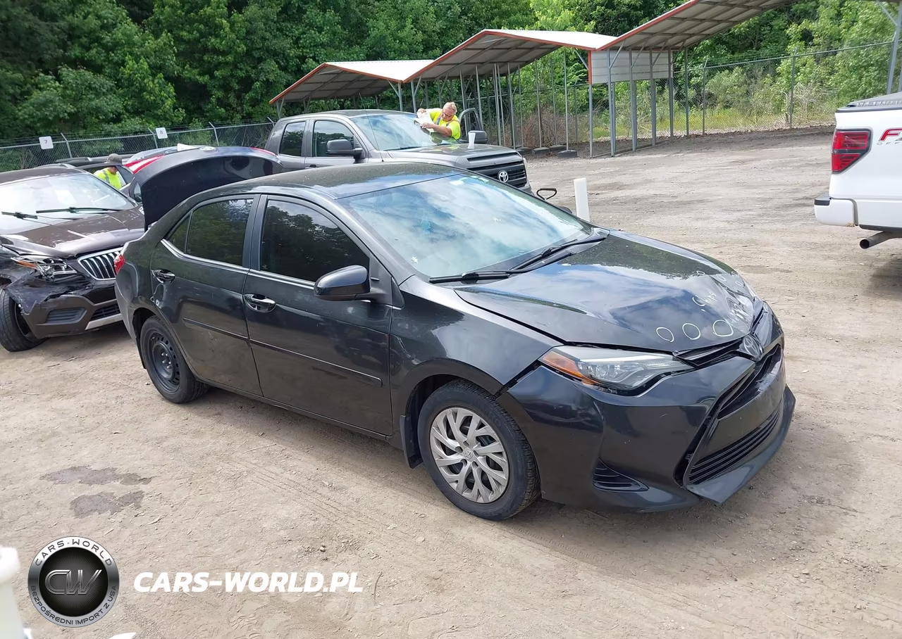2018 Toyota Corolla Le – zdjęcie 1 z 15