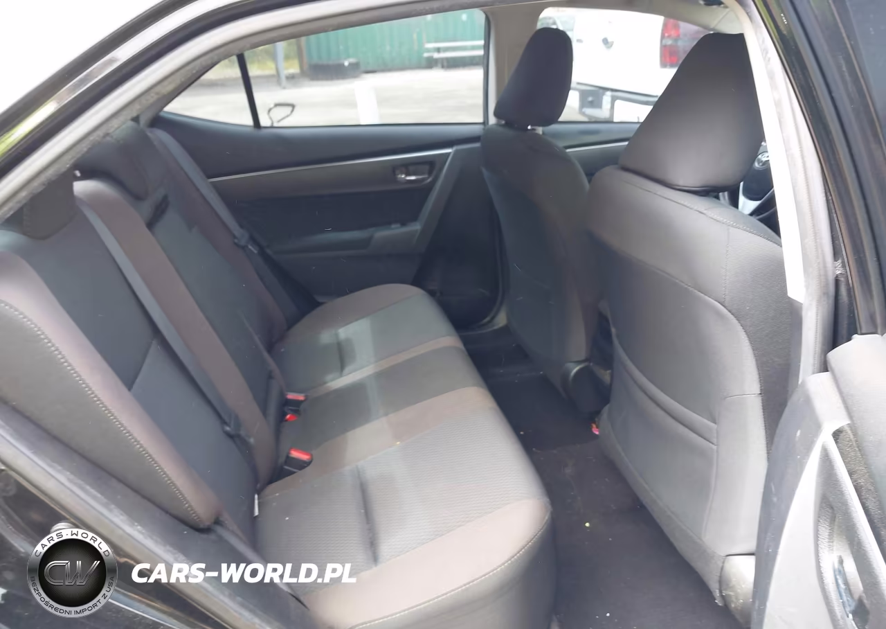 2018 Toyota Corolla Le VIN:2T1BURHE4JC015450 - 8