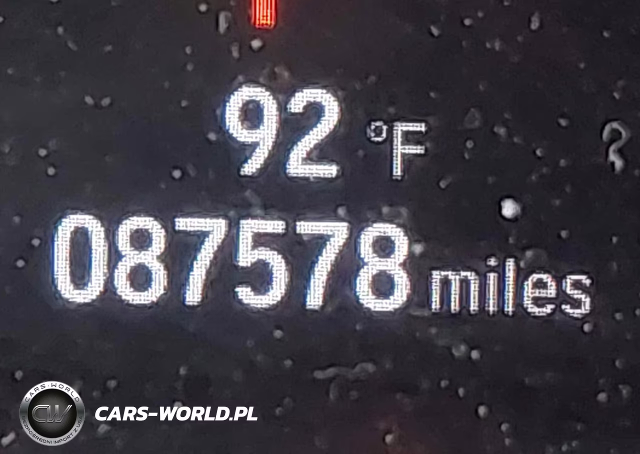 2019 Honda Accord Sport VIN:1HGCV1F34KA141769 - 16