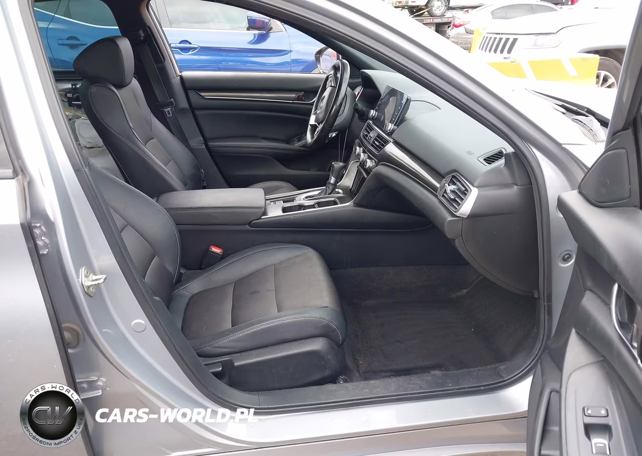 2019 Honda Accord Sport VIN:1HGCV1F34KA141769 - 5