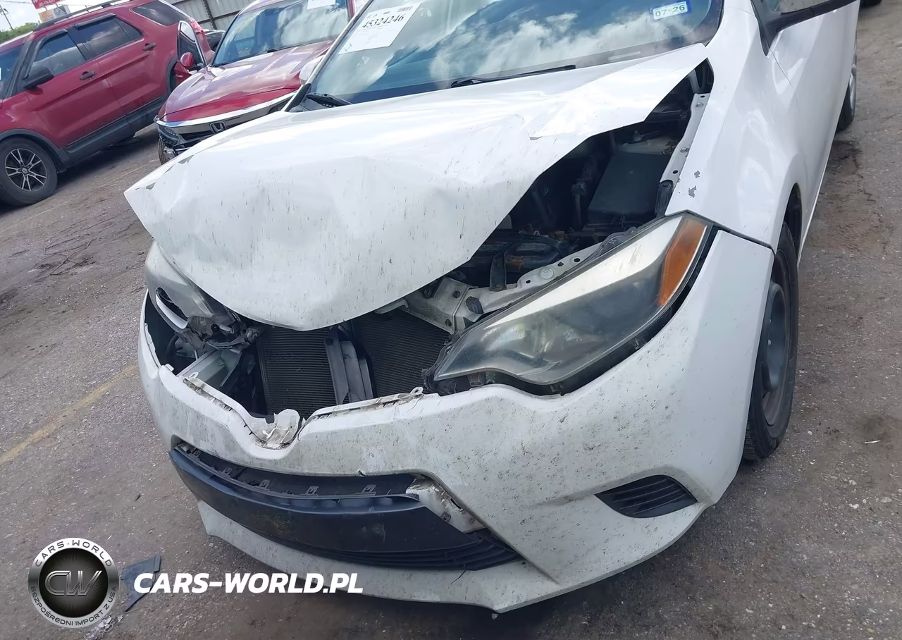 2016 Toyota Corolla Le VIN:5YFBURHE3GP546521 - 12