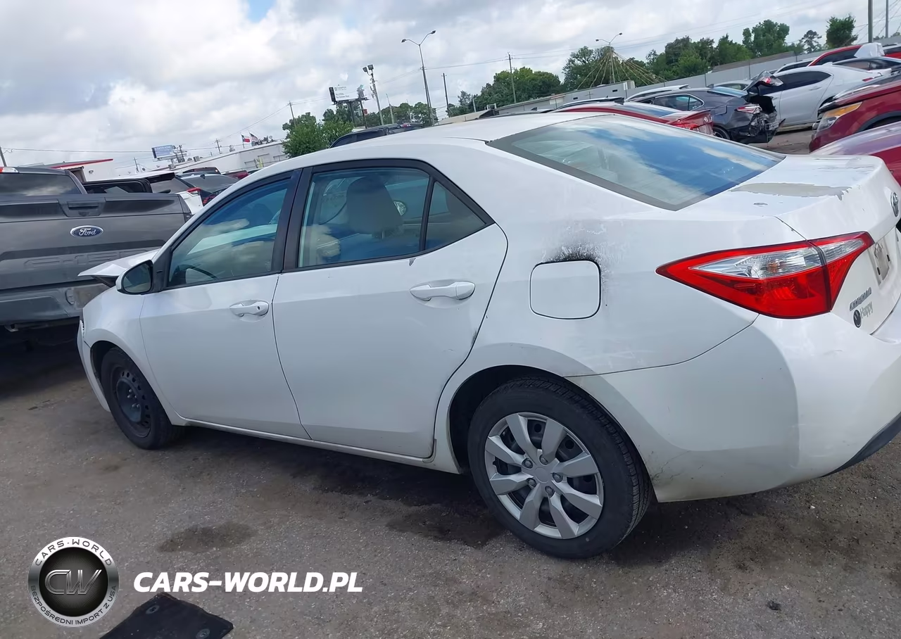 2016 Toyota Corolla Le VIN:5YFBURHE3GP546521 - 14