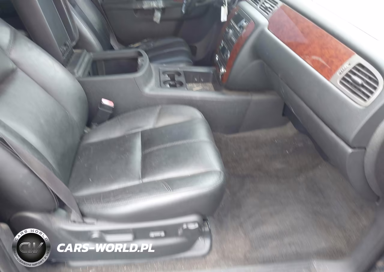 2012 Chevrolet Suburban 1500 Lt VIN:1GNSCJE0XCR218033 - 5