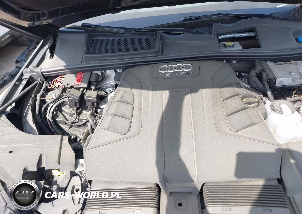 2017 Audi Q7 3.0T Premium VIN:WA1VABF72HD058001 - 10
