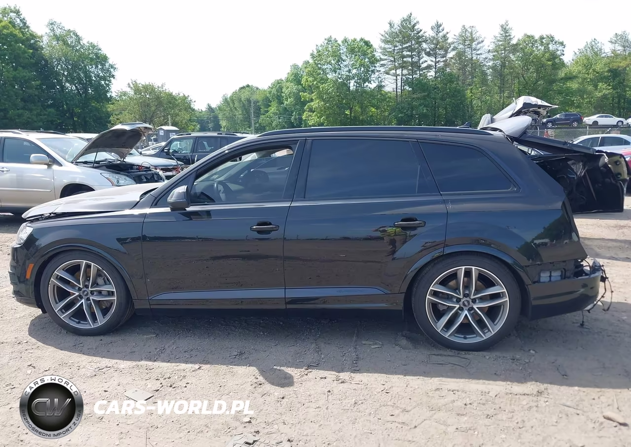 2017 Audi Q7 3.0T Premium VIN:WA1VABF72HD058001 - 14