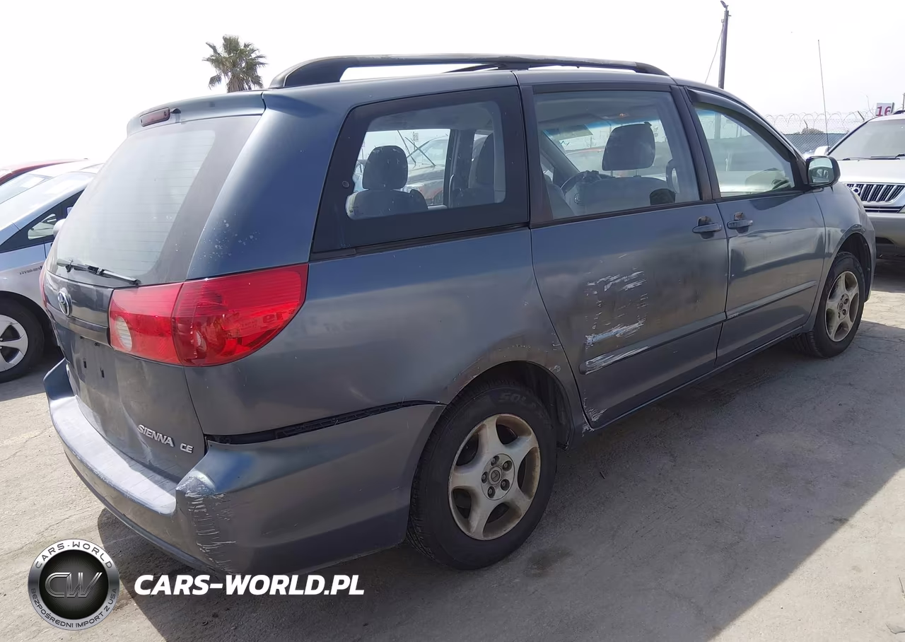 2009 Toyota Sienna Ce VIN:5TDZK23C89S238157 - 4
