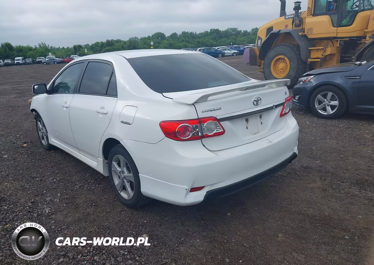 2013 Toyota Corolla S VIN:5YFBU4EE1DP135654 - 3