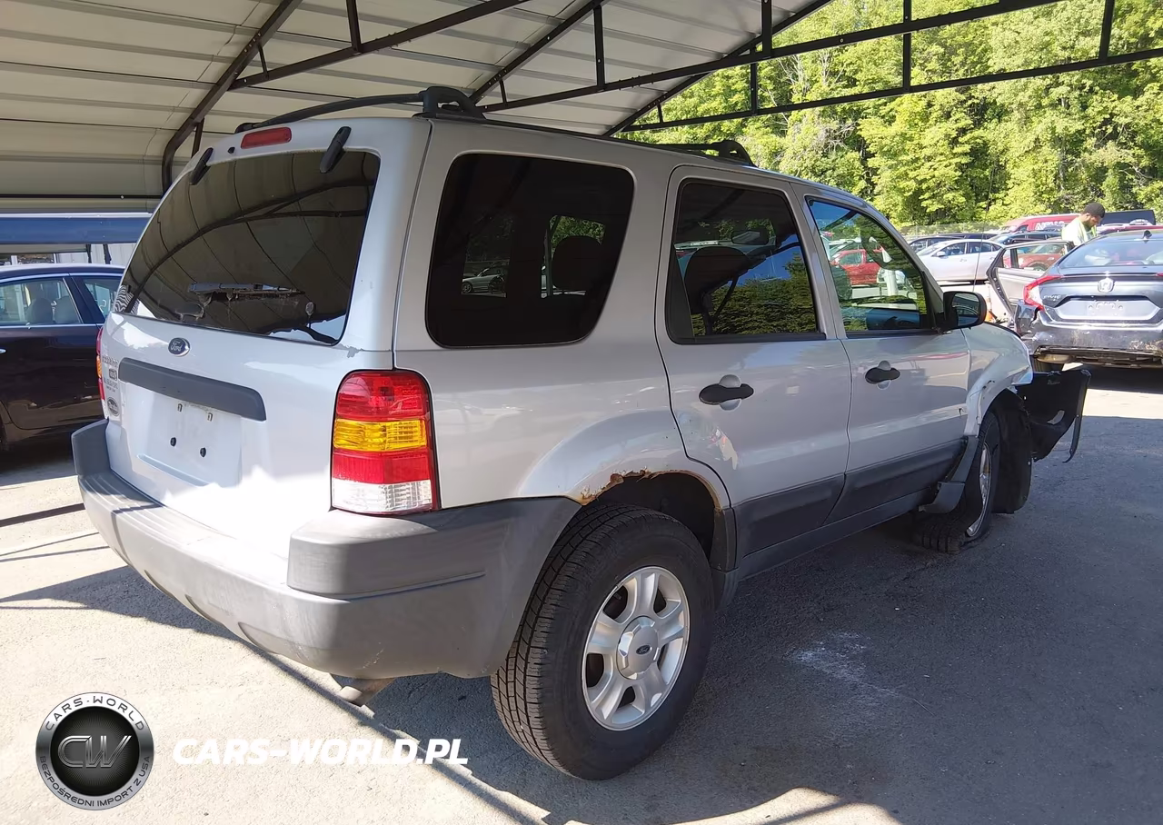 2003 Ford Escape Xlt VIN:1FMYU03133KC63583 - 4