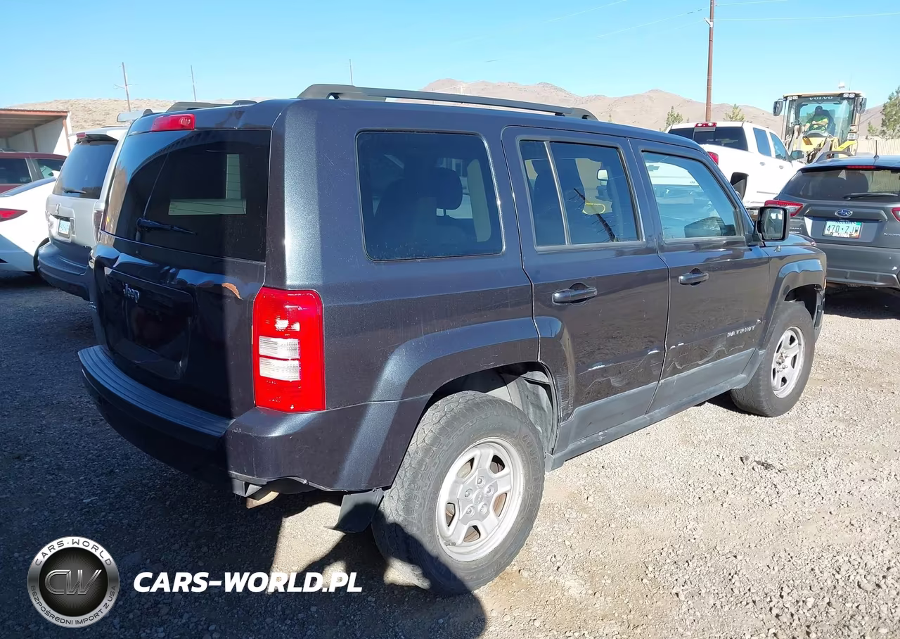 2016 Jeep Patriot Sport VIN:1C4NJRBB9GD579949 - 4