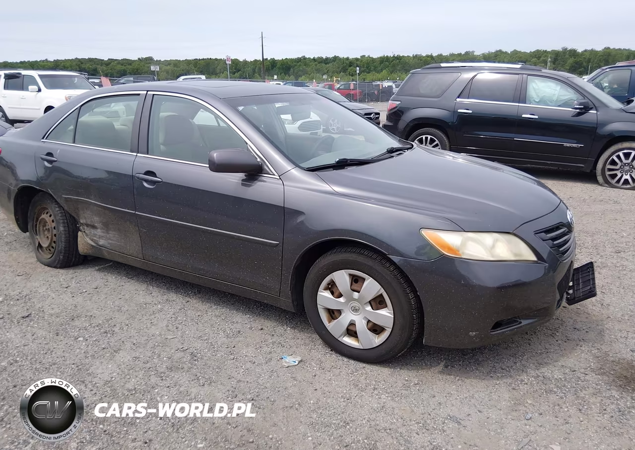 2007 Toyota Camry Le – zdjęcie 1 z 12
