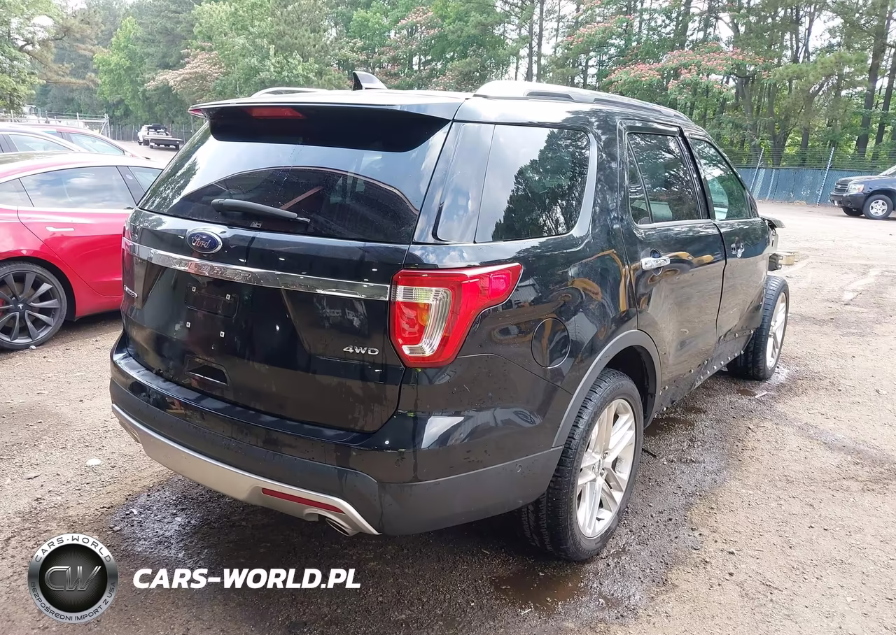 2017 Ford Explorer Limited VIN:1FM5K8F85HGE06818 - 4