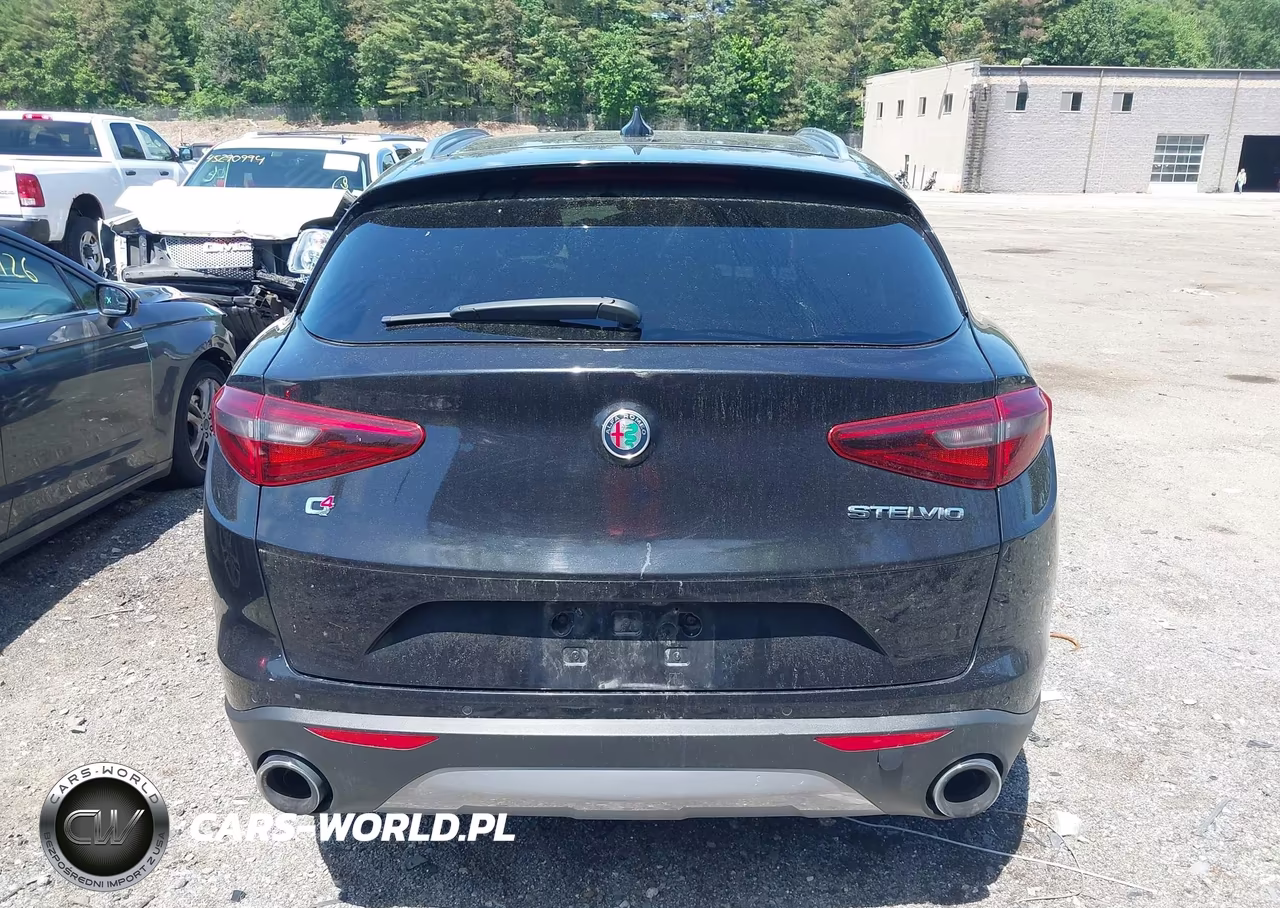 2018 Alfa Romeo Stelvio Ti Awd VIN:ZASFAKBN9J7C28932 - 17