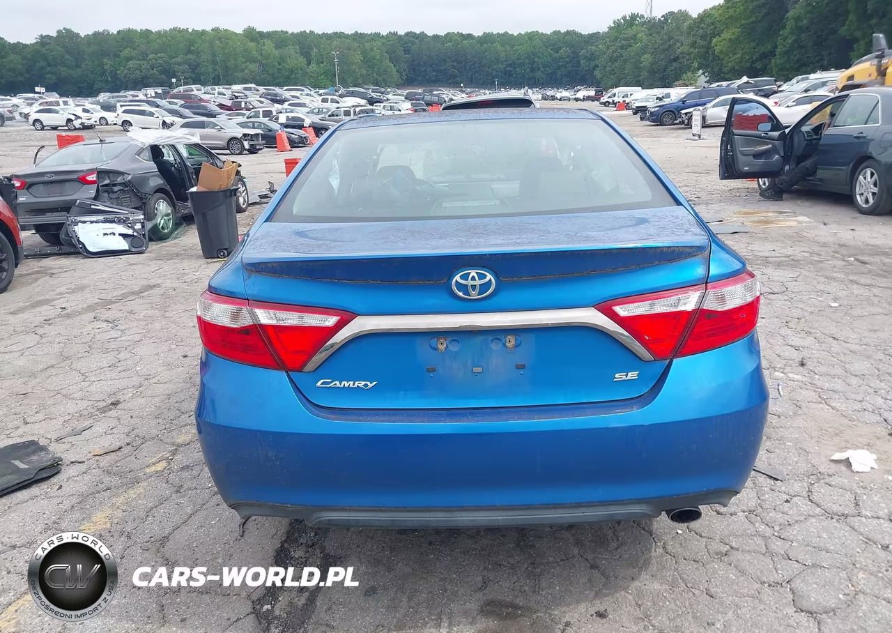 2017 Toyota Camry Se VIN:4T1BF1FK4HU698117 - 16