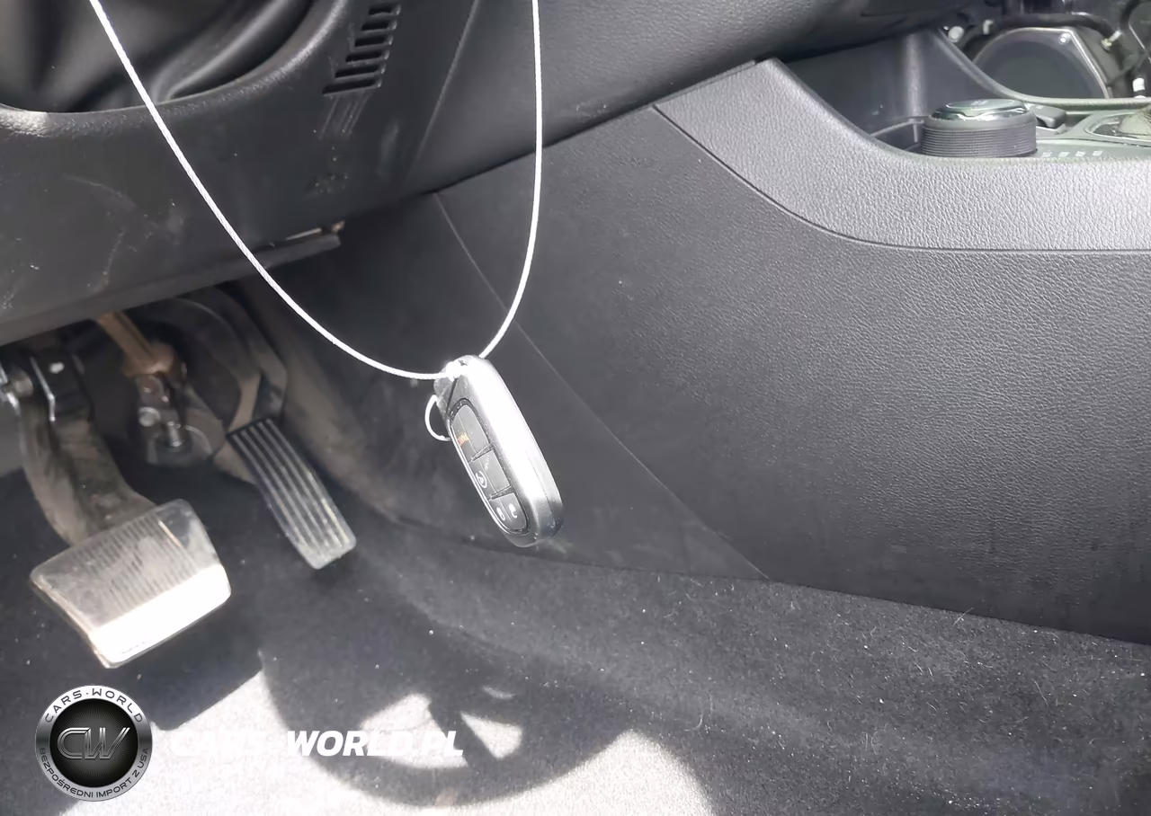 2021 Jeep Cherokee Altitude 4X4 VIN:1C4PJMLB0MD157042 - 11