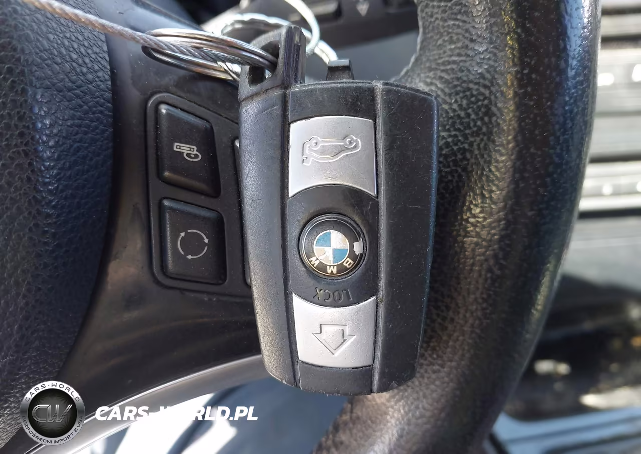 2011 BMW 128I VIN:WBAUP9C5XBVL89533 - 11