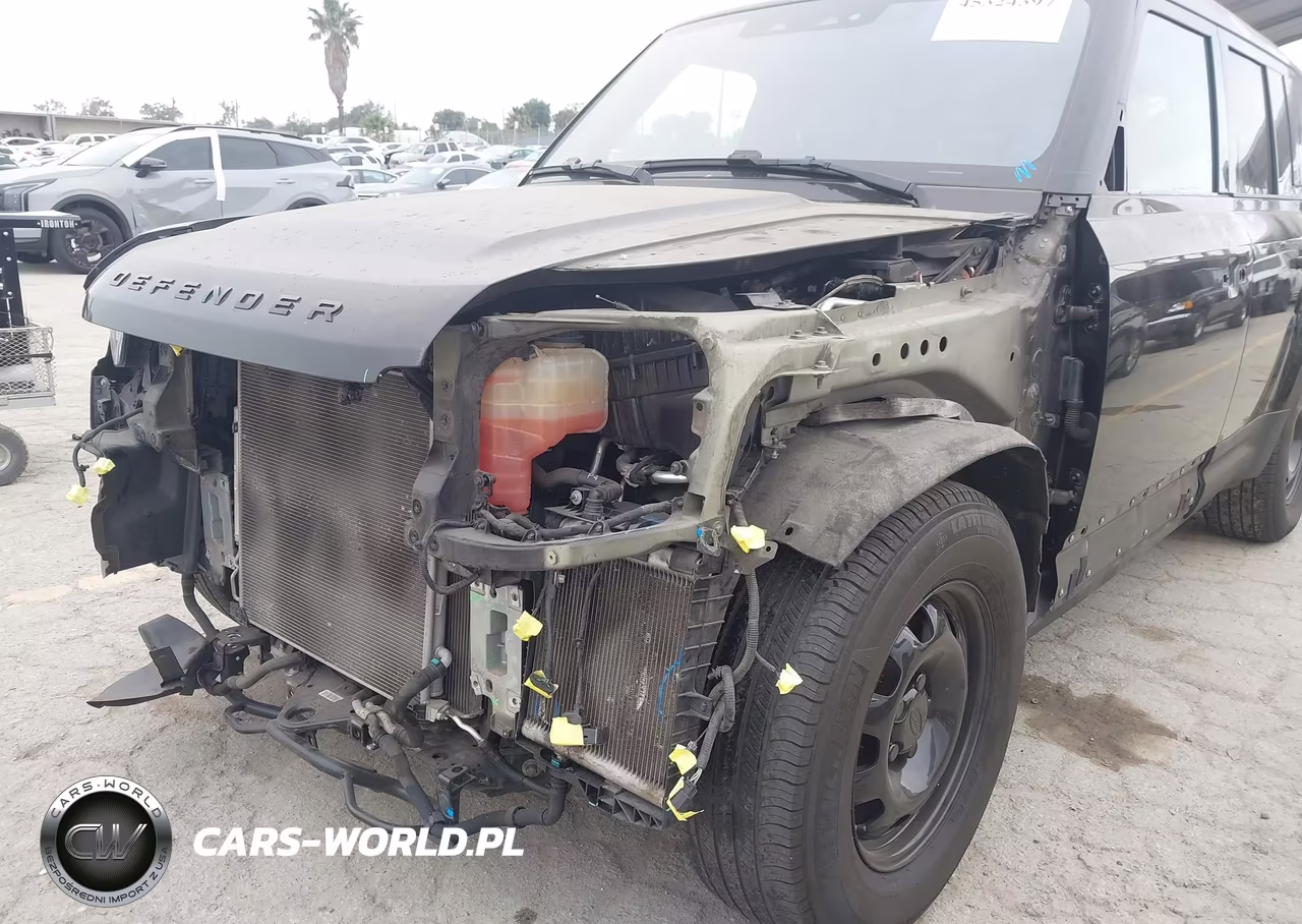 2020 Land Rover Defender 110 Standard VIN:SALEKEEX6L2018359 - 6