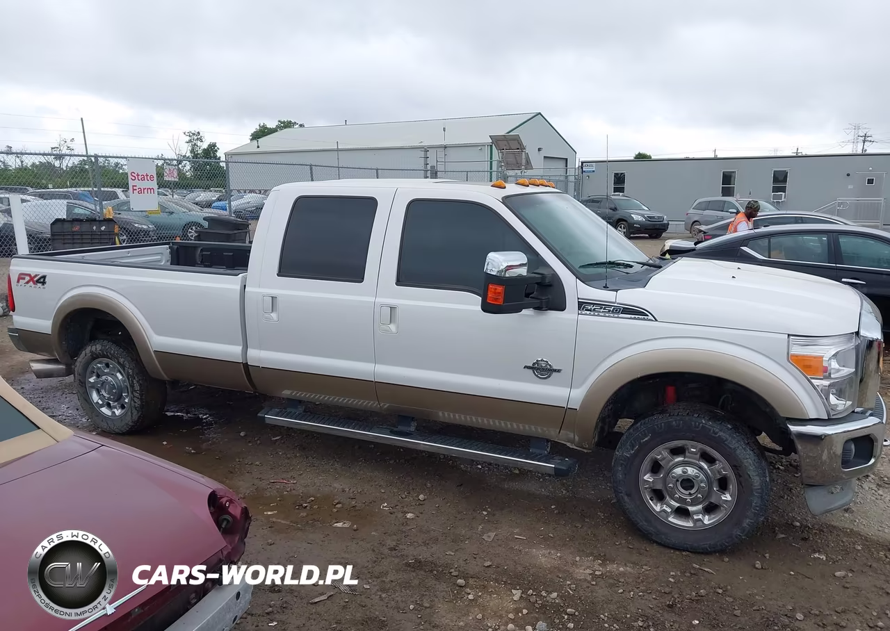 2013 Ford F-250 Lariat VIN:1FT7W2BT9DEB27967 - 13