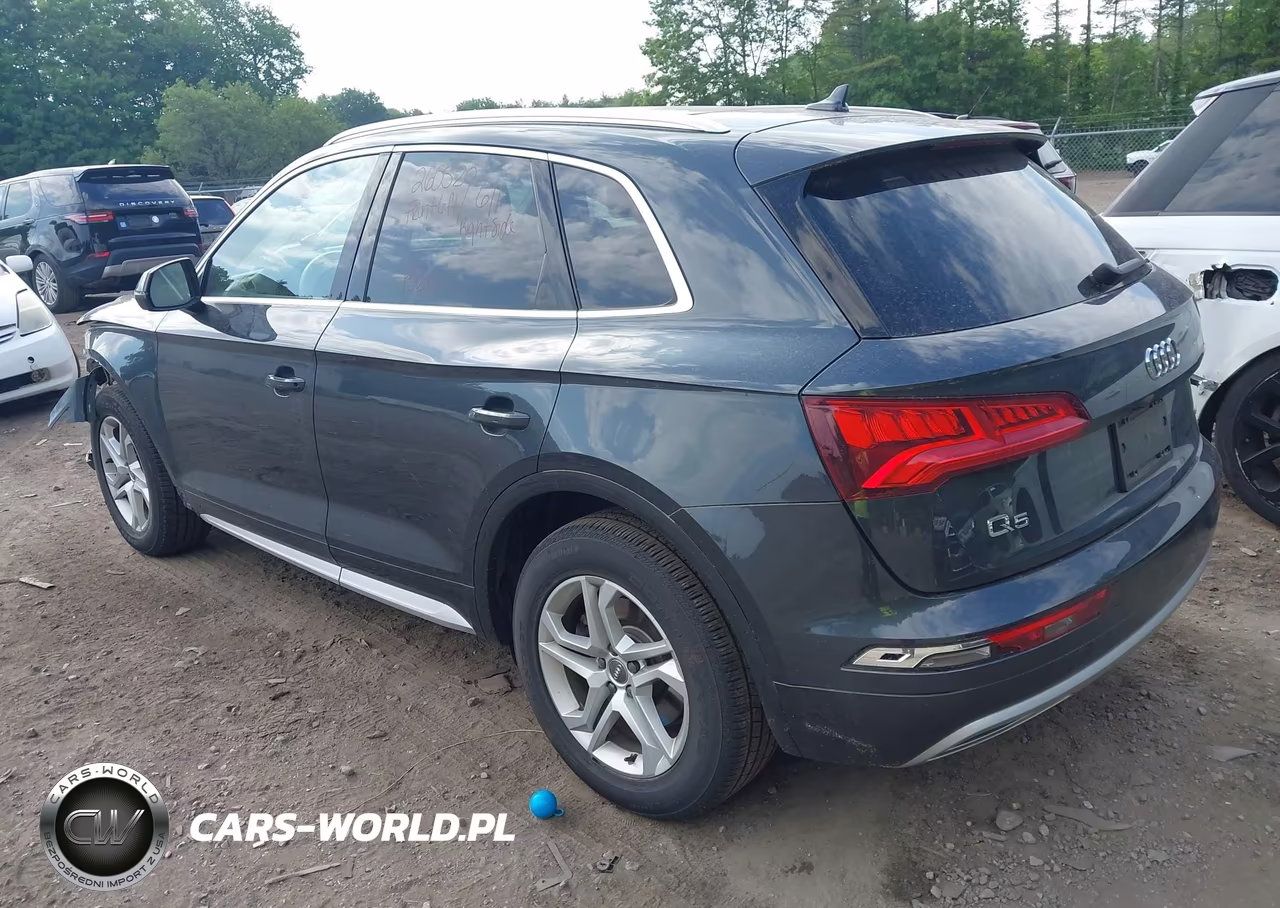 2019 Audi Q5 45 Premium VIN:WA1ANAFY5K2136814 - 3