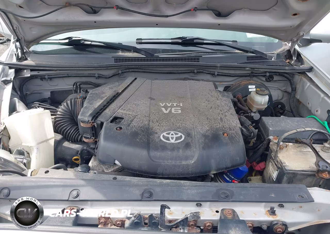 2010 Toyota Tacoma Base V6 VIN:5TEMU4FN9AZ710371 - 10