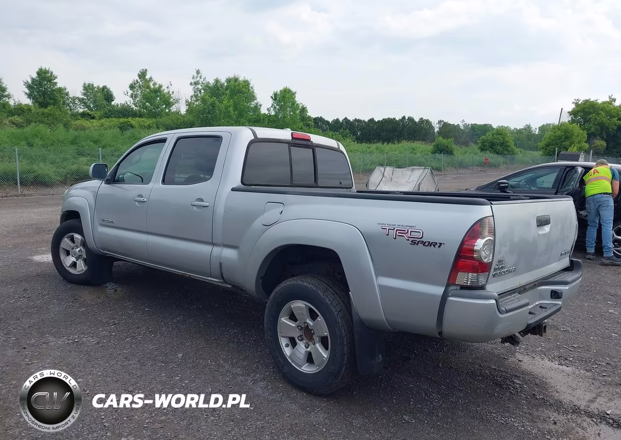 2010 Toyota Tacoma Base V6 VIN:5TEMU4FN9AZ710371 - 3