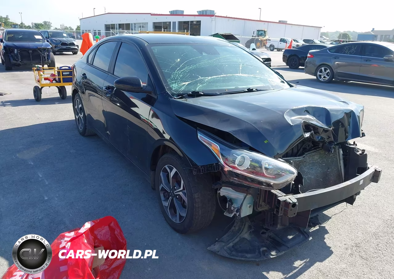 2020 Kia Forte Lxs – zdjęcie 1 z 17