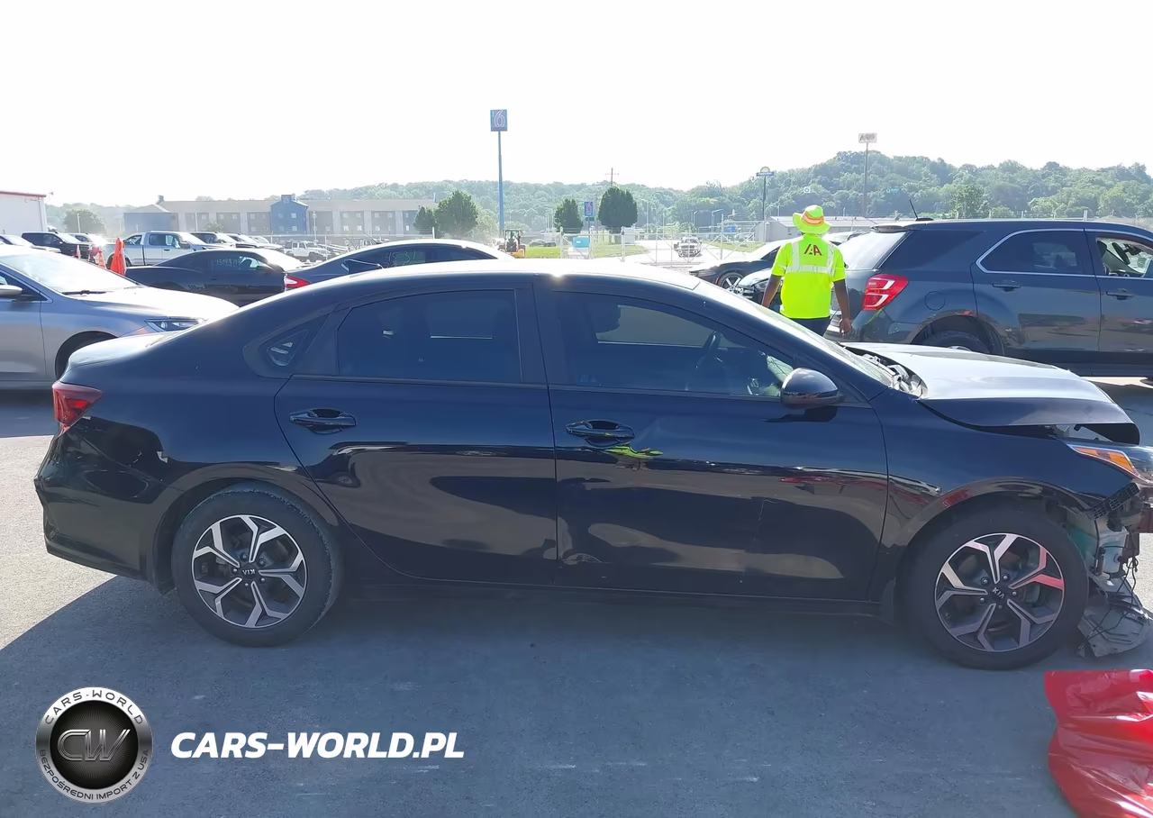 2020 Kia Forte Lxs VIN:3KPF24AD5LE214572 - 14
