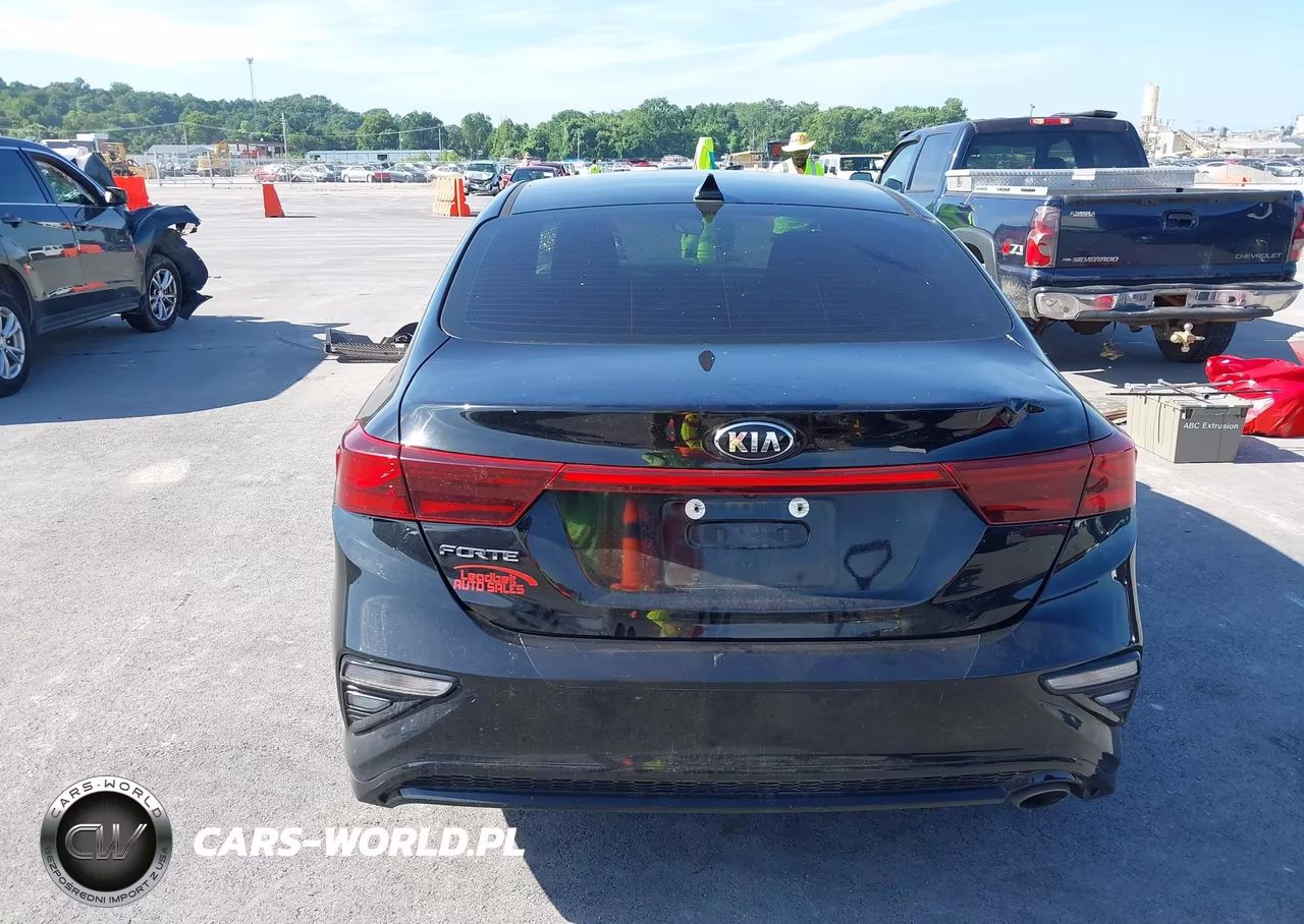 2020 Kia Forte Lxs VIN:3KPF24AD5LE214572 - 17
