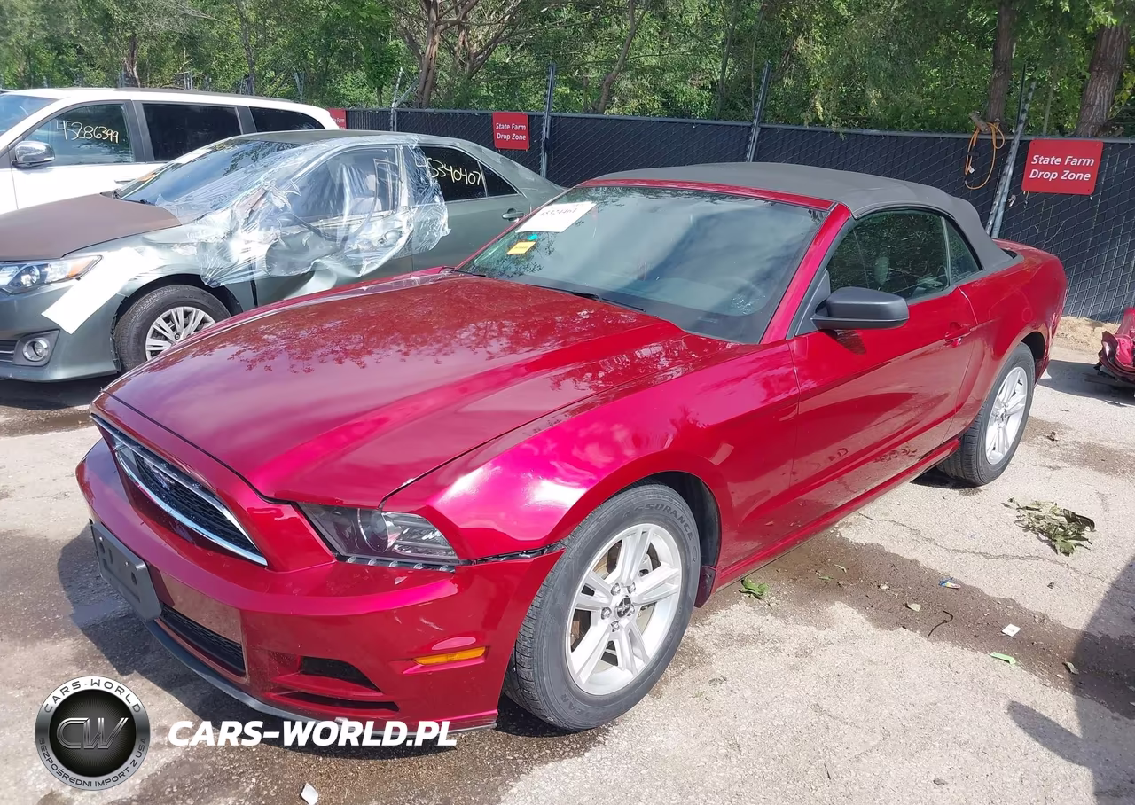 2014 Ford Mustang V6 VIN:1ZVBP8EM8E5219889 - 2