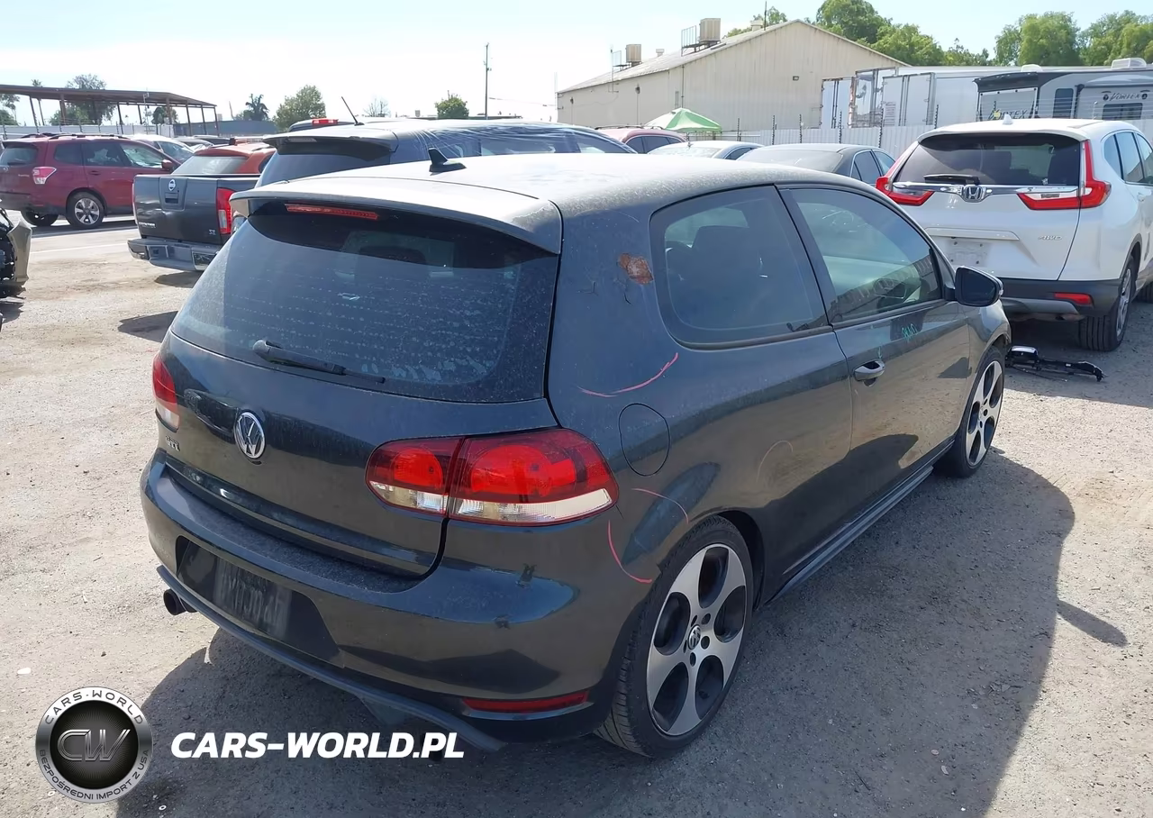 2010 Volkswagen Gti 2-Door VIN:WVWFD7AJ7AW356250 - 4