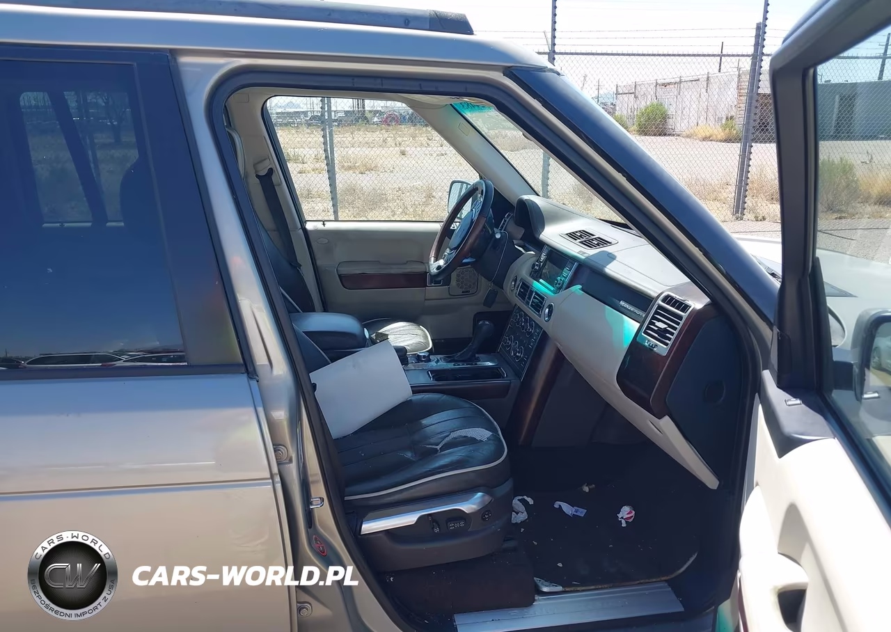 2010 Land Rover Range Rover Hse VIN:SALMF1D4XAA328114 - 5