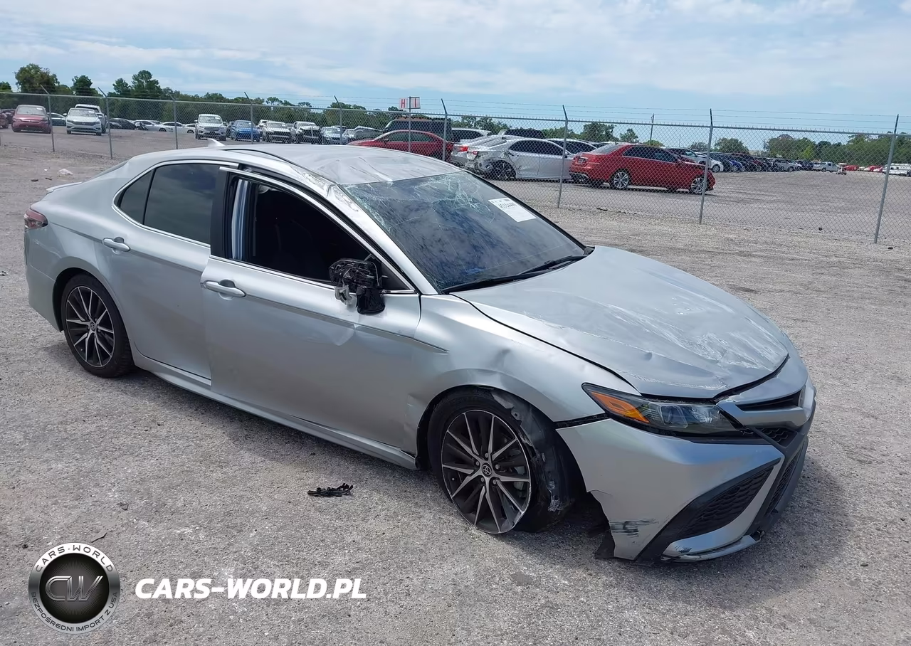2022 Toyota Camry Se