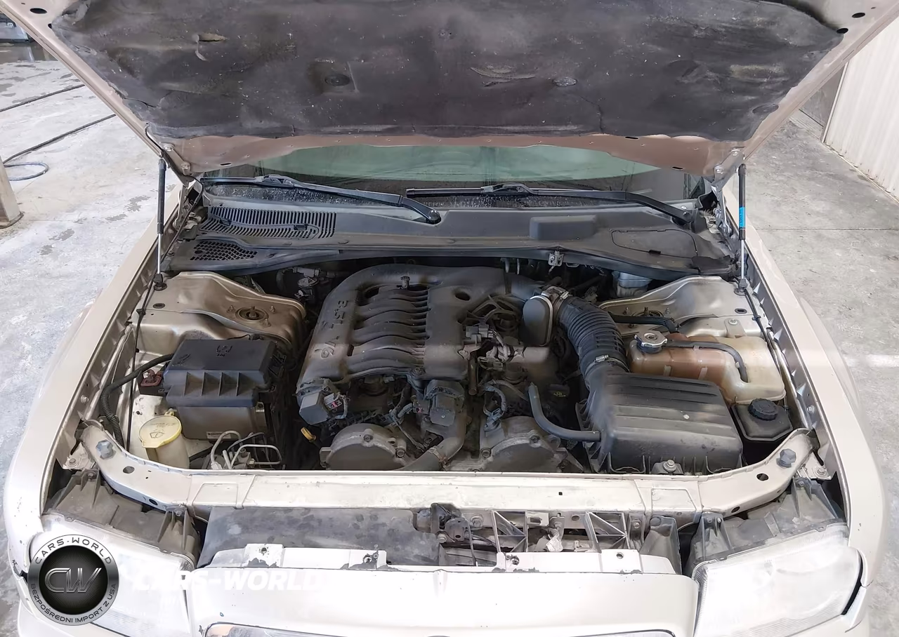 2007 Chrysler 300 Touring VIN:2C3KA53G97H629584 - 10