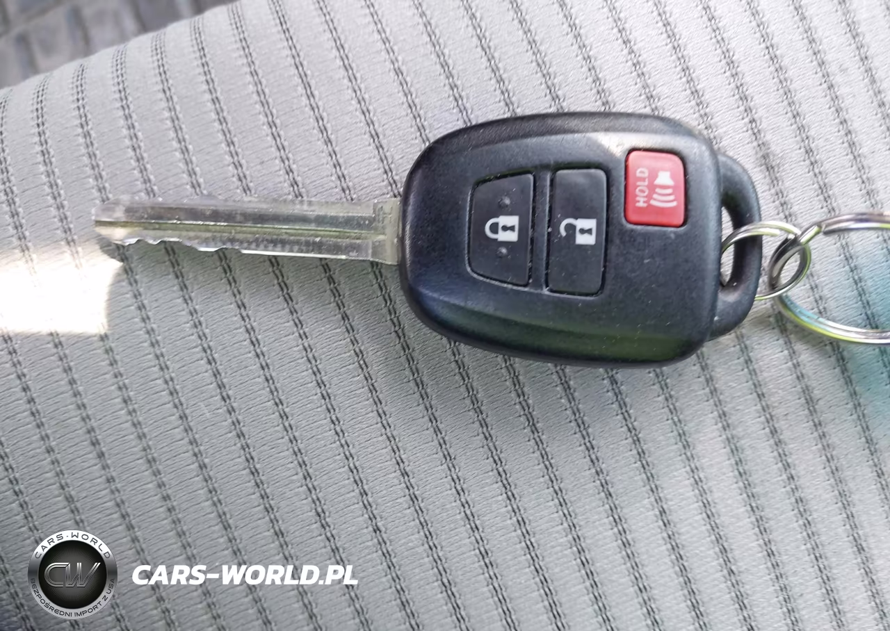 2015 Toyota Rav4 Xle VIN:2T3RFREV4FW372041 - 11