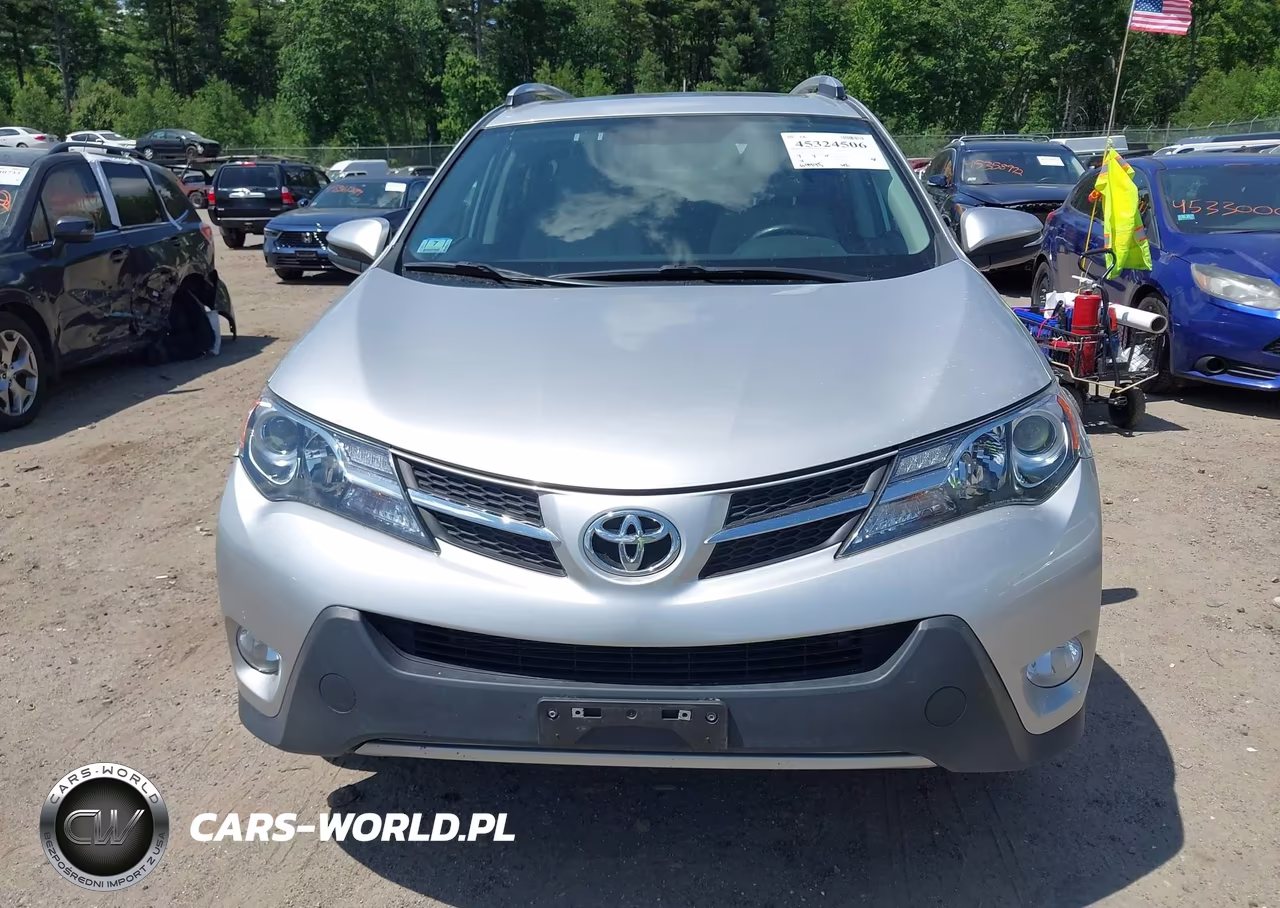 2015 Toyota Rav4 Xle VIN:2T3RFREV4FW372041 - 12
