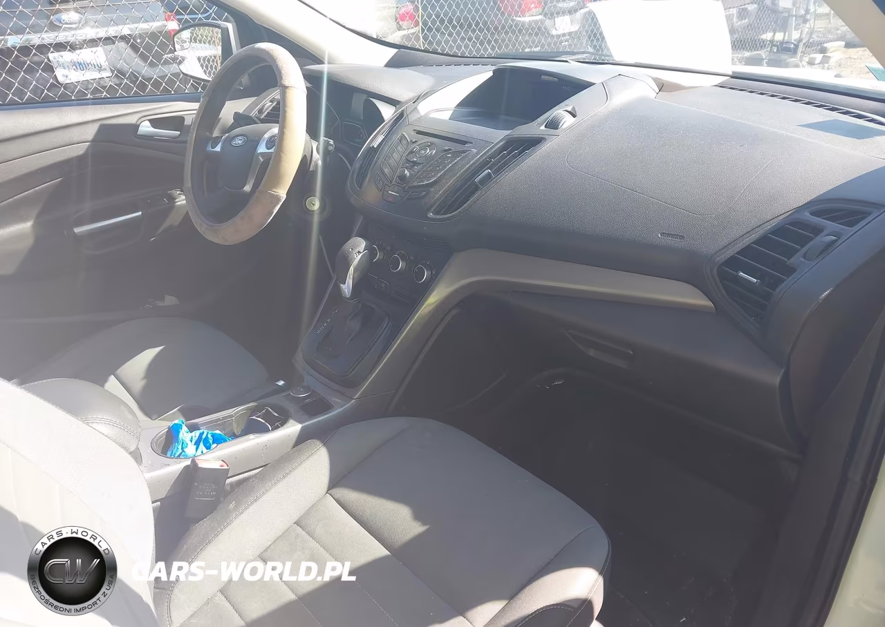 2016 Ford Escape Se VIN:1FMCU9G99GUB28178 - 5
