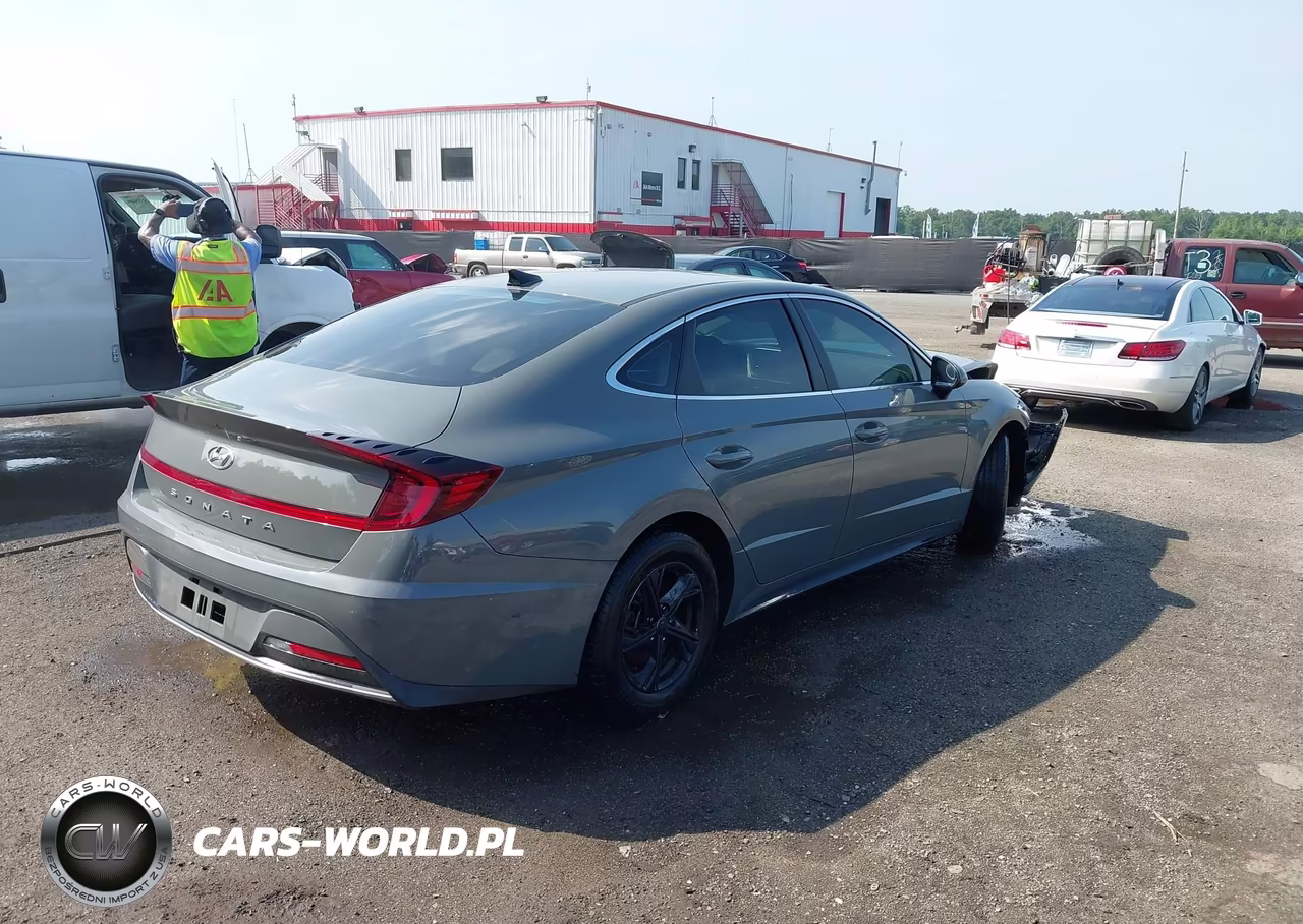 2020 Hyundai Sonata Se VIN:5NPEG4JA9LH052346 - 4