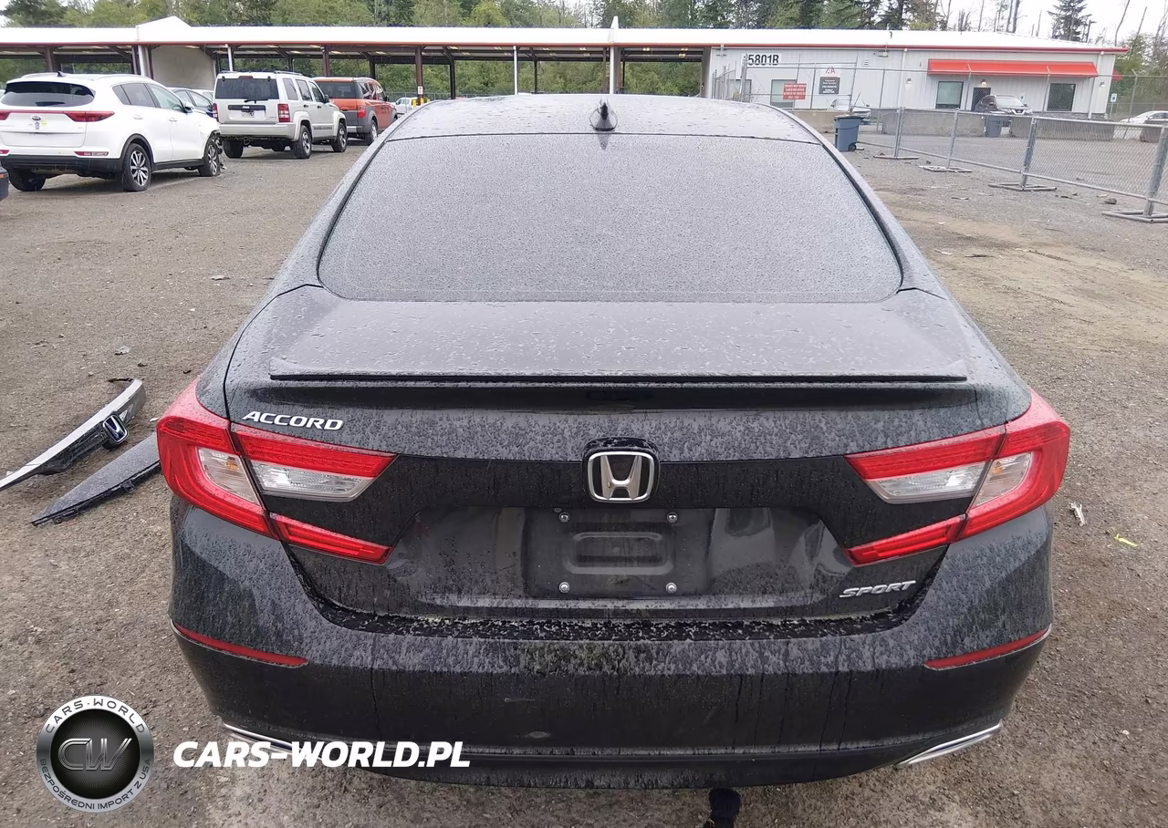 2018 Honda Accord Sport VIN:1HGCV1F34JA205100 - 17