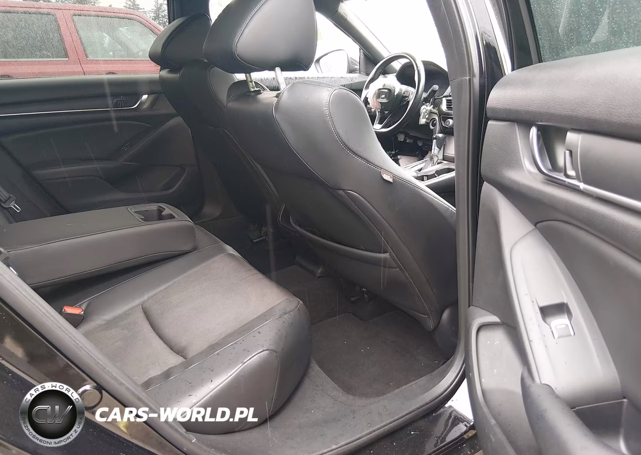 2018 Honda Accord Sport VIN:1HGCV1F34JA205100 - 8