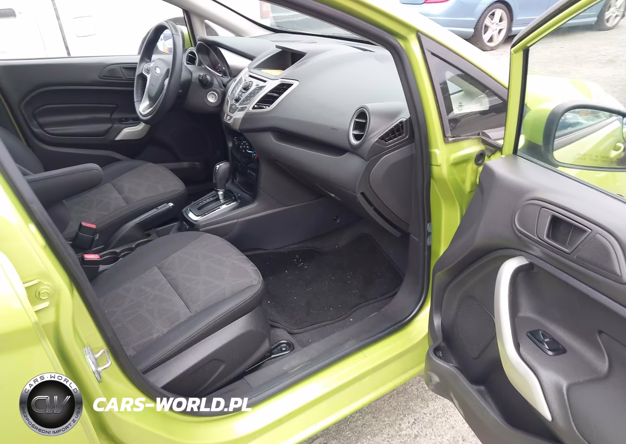 2013 Ford Fiesta Se VIN:3FADP4EJ8DM119588 - 5