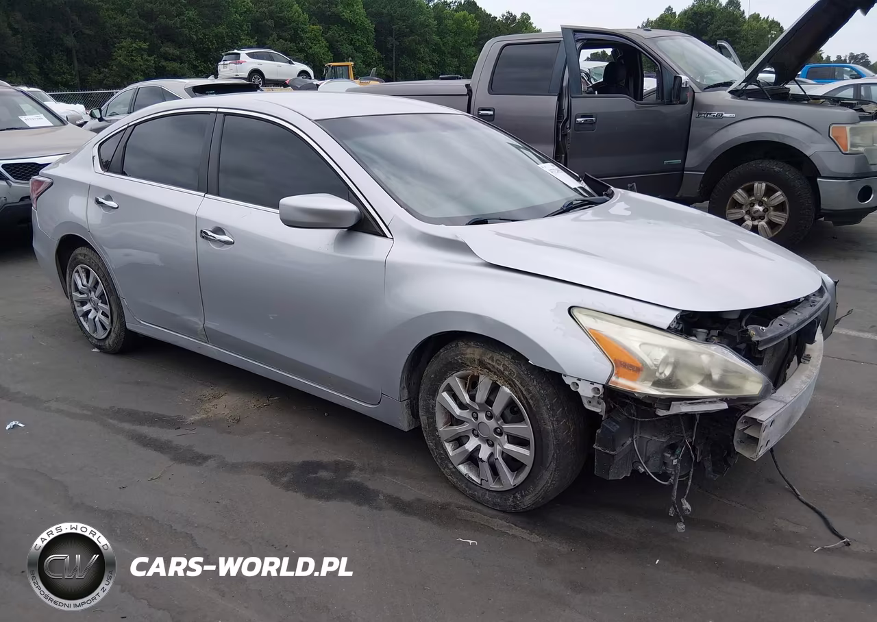 2015 Nissan Altima 2.5 S – zdjęcie 1 z 12