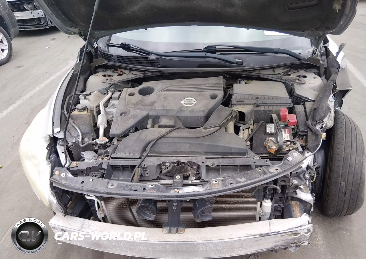 2015 Nissan Altima 2.5 S VIN:1N4AL3AP8FN308365 - 10
