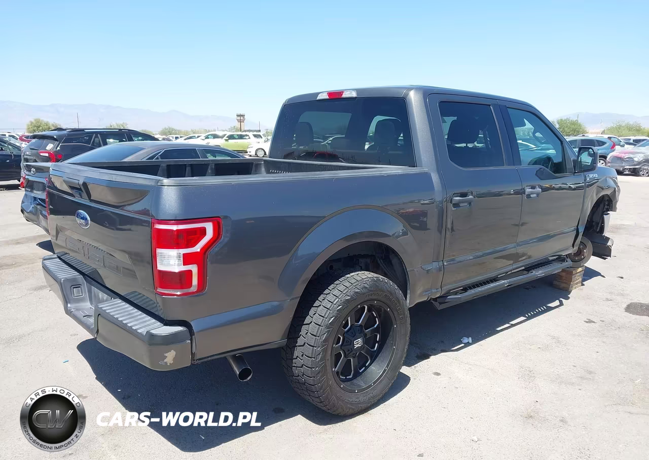 2018 Ford F-150 Xlt VIN:1FTEW1C52JKE46738 - 4