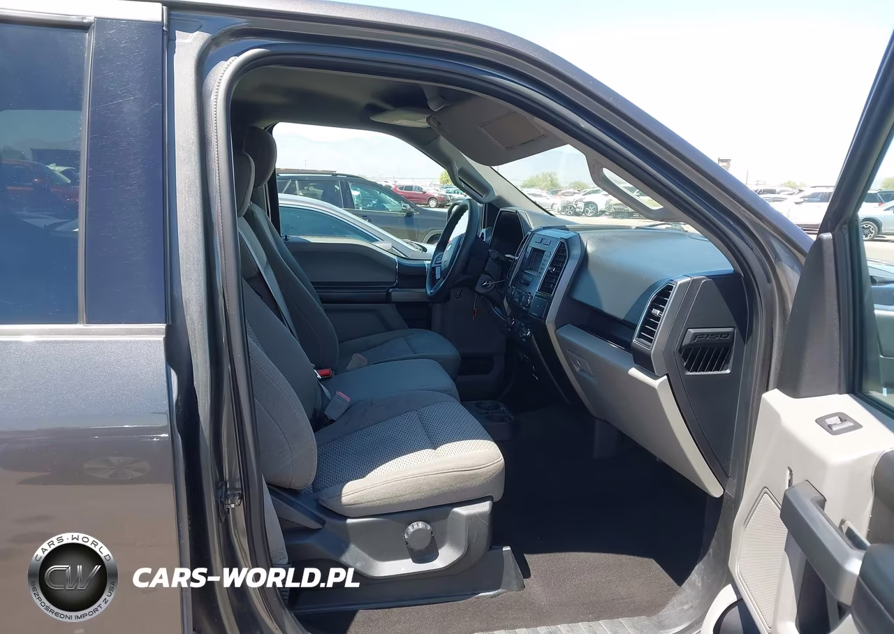 2018 Ford F-150 Xlt VIN:1FTEW1C52JKE46738 - 5
